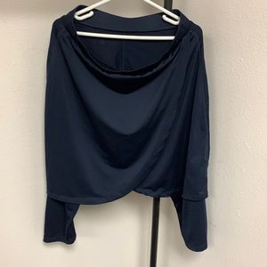 Navy Blue Faux Wrap 3/4ths leggings Snoga